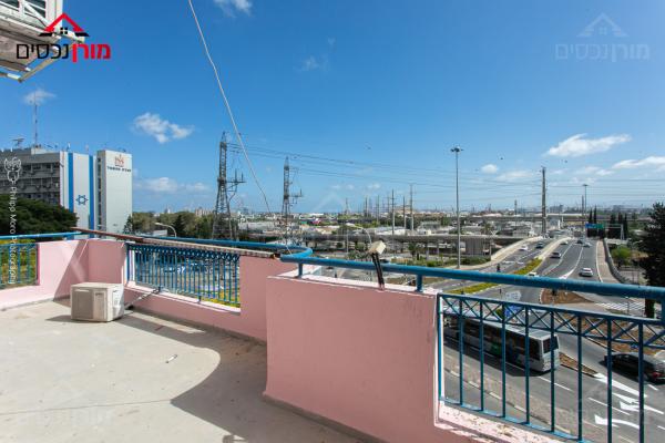 שלום שרעבי, נוה פז