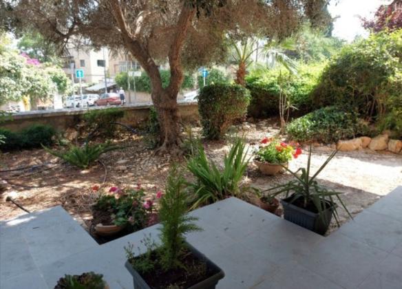 פלמח 30, רסקו (גבעת הורדים)