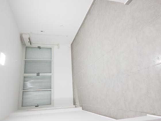 סנהדרין 97, שכונה ד