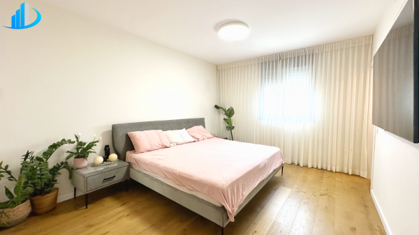 מרים הנביאה, פסגות אפק