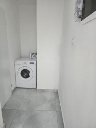 משה יוליש 4, נווה אלונים