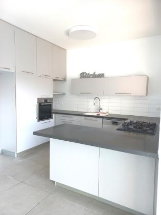 אליעזר שילוני 2, עיר גנים ב', ג'