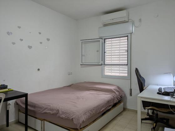 תרנ"א 26, מרכז העיר