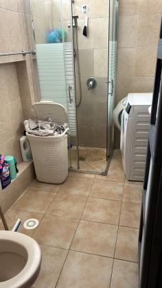 אבן גבירול 23, רובע ב