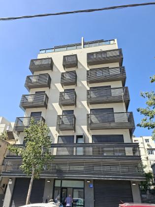 הגר"א 10, נוה שאנן