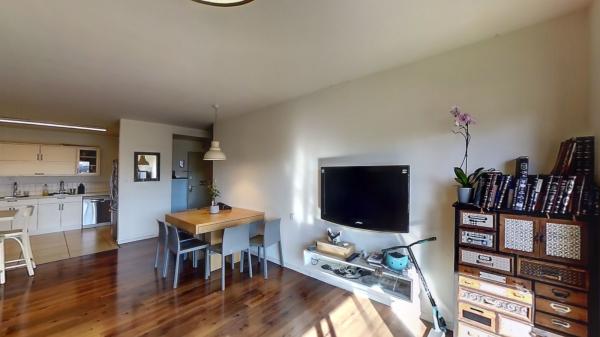 הזיתים 90, גיורא