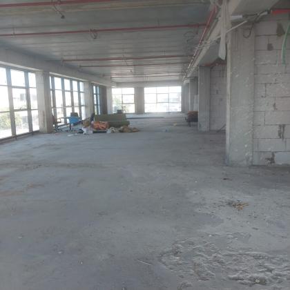 רוז'נסקי מרדכי 3, מב"ת מערב