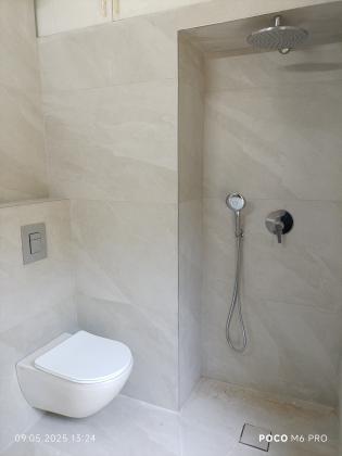 רוטשילד 18, מרכז העיר דרום