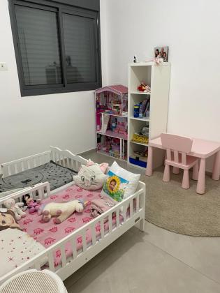 משעול פלג 8, האירוס