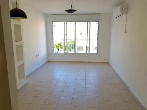 שער הגיא 16, אחוזה