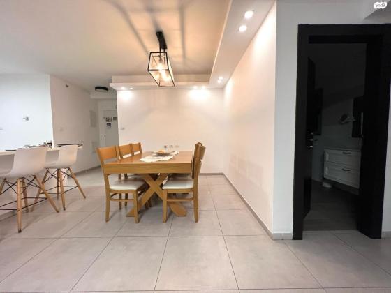 דירה 5 חדרים