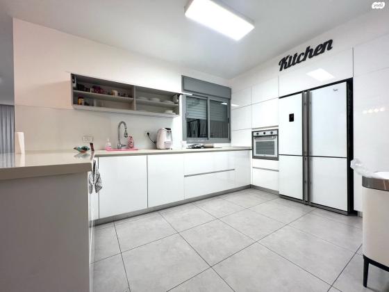 דירה 5 חדרים