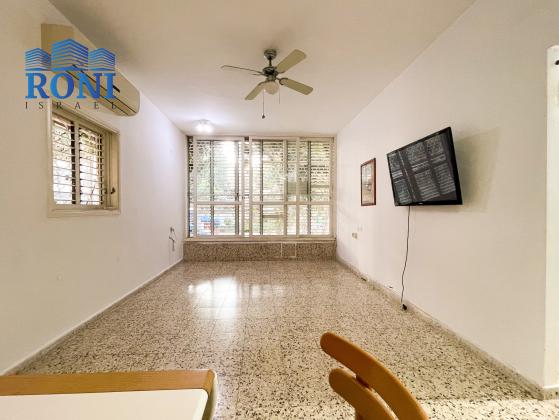 הראשונים 3, צפון מערב