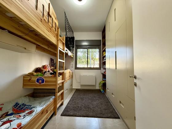 יהלום, צמרות המושבה