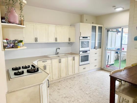 רבי יהודה הנשיא 15 (הדר גנים;גני הדר)