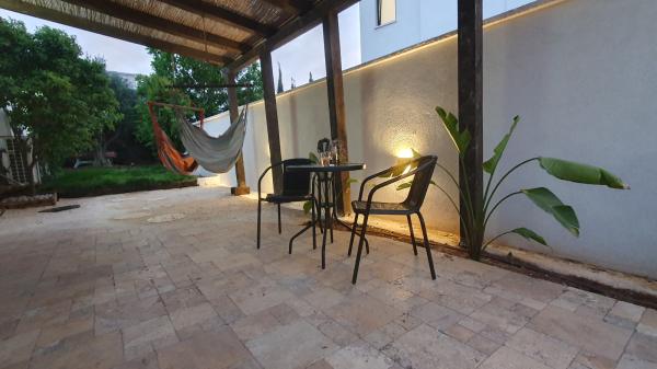 הרקפת 16, בנימינה