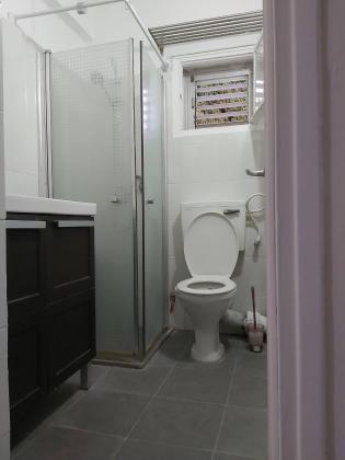 בשכונת הראשונים