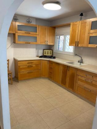 ניל"י 10, רמת אפרים