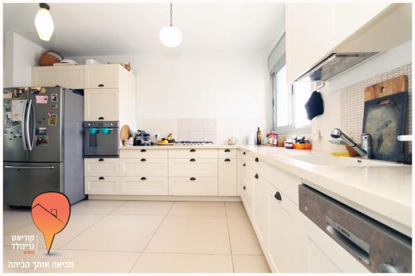 אוסטרובסקי, השכונה הירוקה