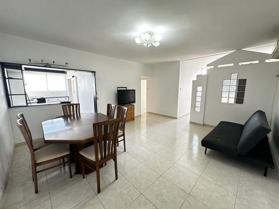 הפרחים 3, רוממה החדשה