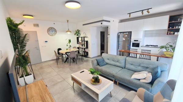 יעקב תמרי 17, חצרות המושבה