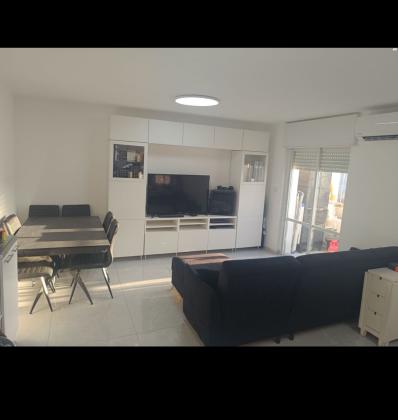 בשכונת כלי שיר