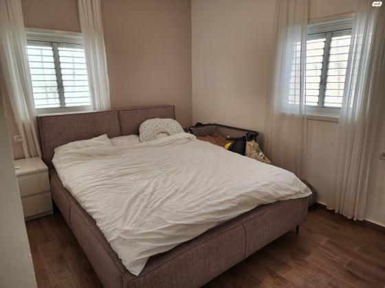 קלויזנר 8, נווה רמז