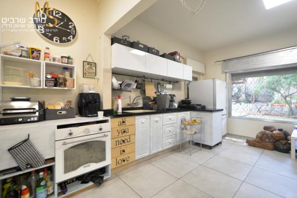 בן ציון שמחה, נוה שאנן