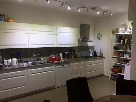 דודו דותן 12, עיר ימים