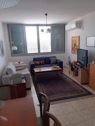 שלום עליכם 6, מרכז העיר