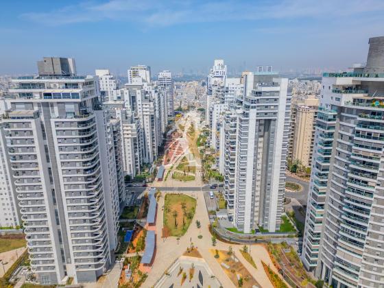 בשכונת שדרת המגדלים