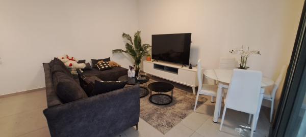 אסף, החרוזים