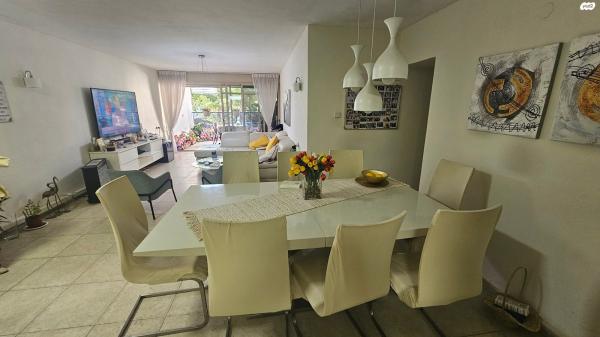 השחר, שיכון מזרחי