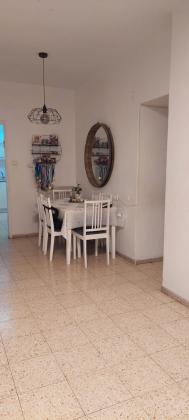 דוד חיון 4, מרכז העיר