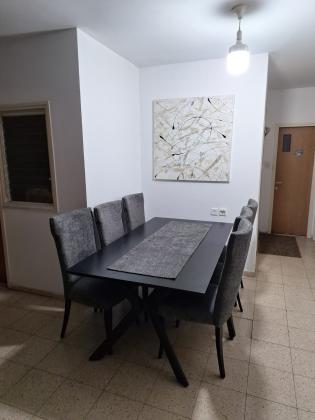 הסוכה 6, קריית כרמים