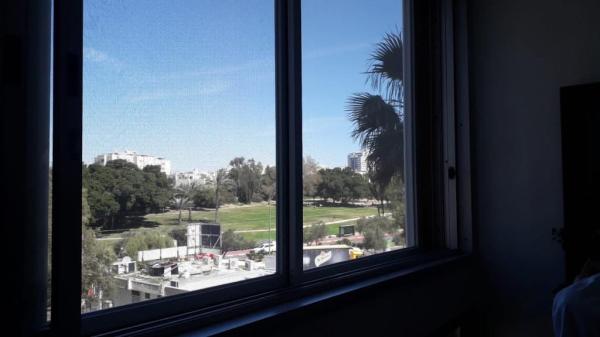 שדרות דרום אפריקה 32, אפרידר