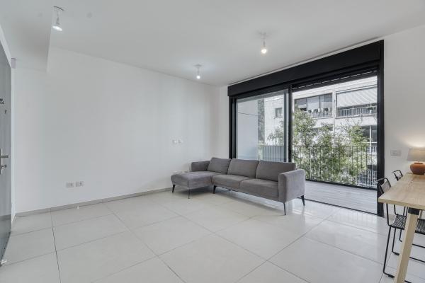 קליי 18, הצפון החדש סביבת כיכר המדינה