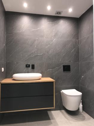 סוקולוב 82, אלון