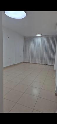 זמנהוף 15, מרכז העיר