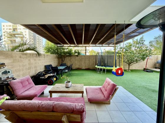 יהלום, צמרות המושבה