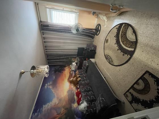 משה יוליש 6, נווה אלונים