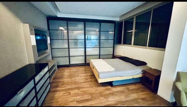 סוקולוב 97, הירוקה המזרחית