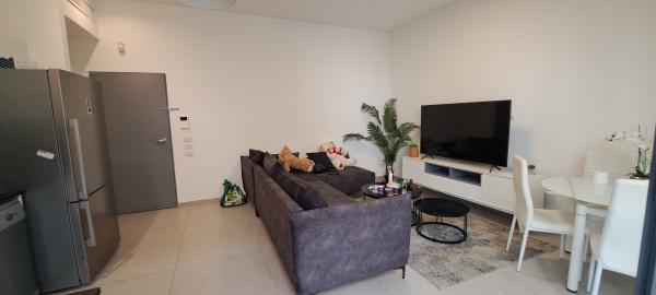 אסף, החרוזים