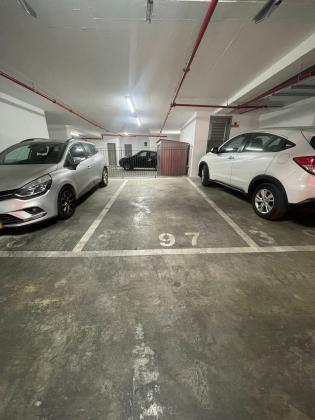 הנרייטה סולד 7, קרית היובל