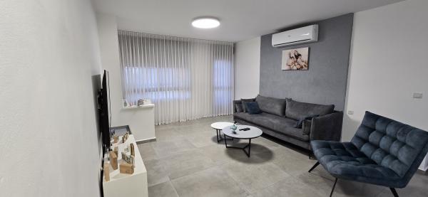 רביקוביץ דליה 16, קרית האמנים