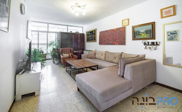 וקסלר 4, רמב"ם