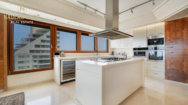 בשכונת שדה דב אשכול