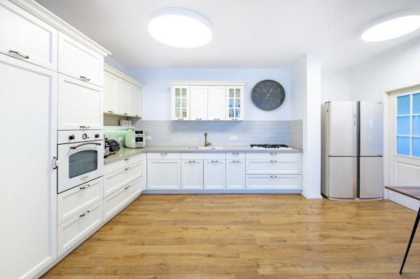 דובדבן 12, פסגת אונו