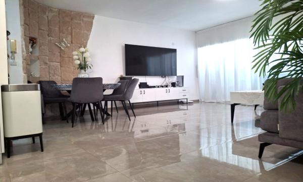 סוקולוב, הירוקה המרכזית