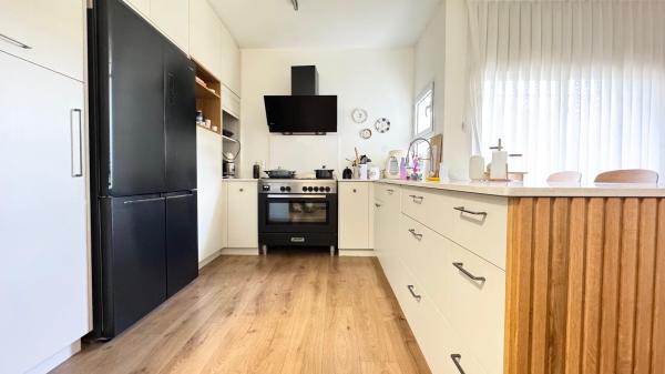 גלוסקין 38, צפון מערב העיר